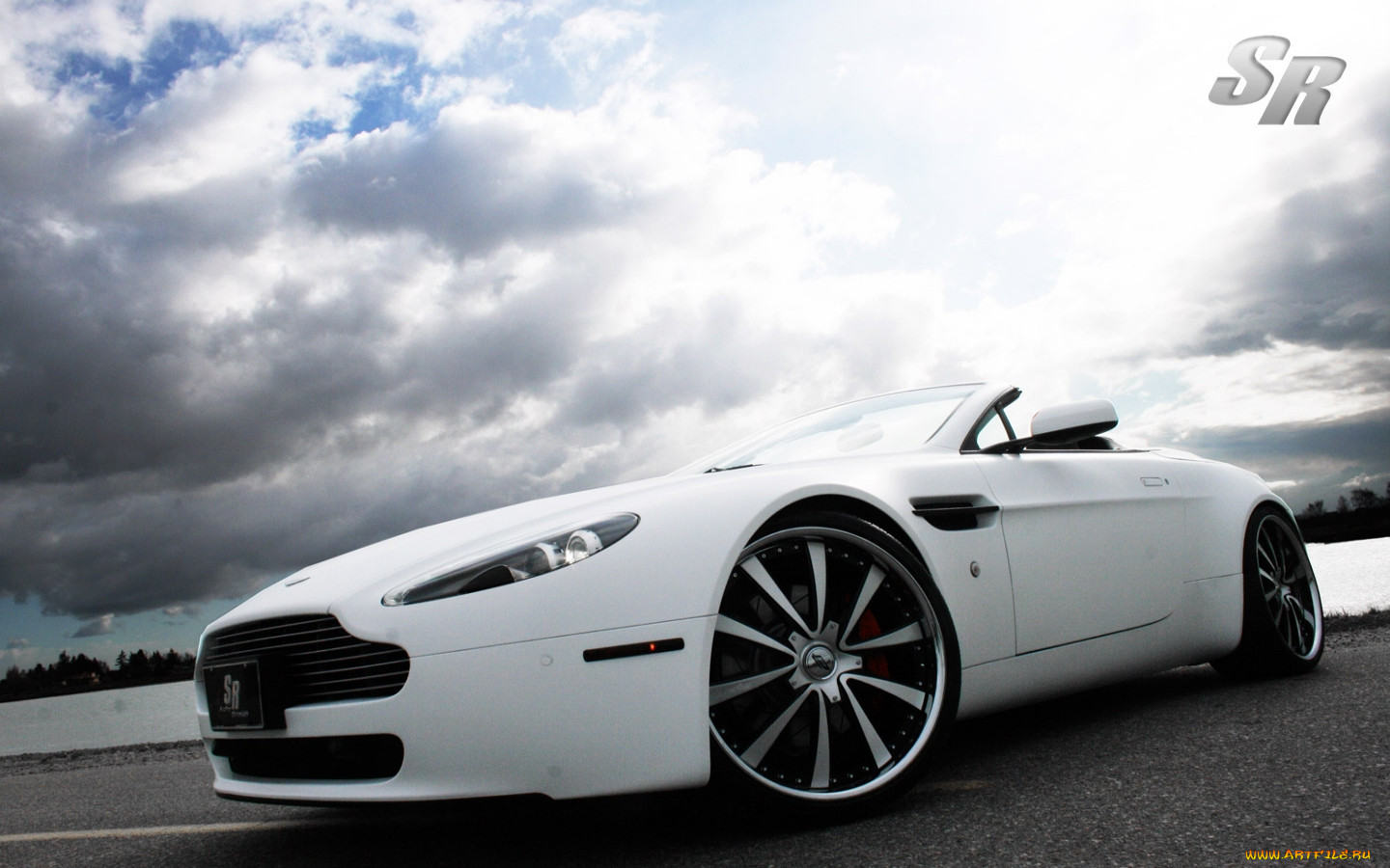 , aston, martin
